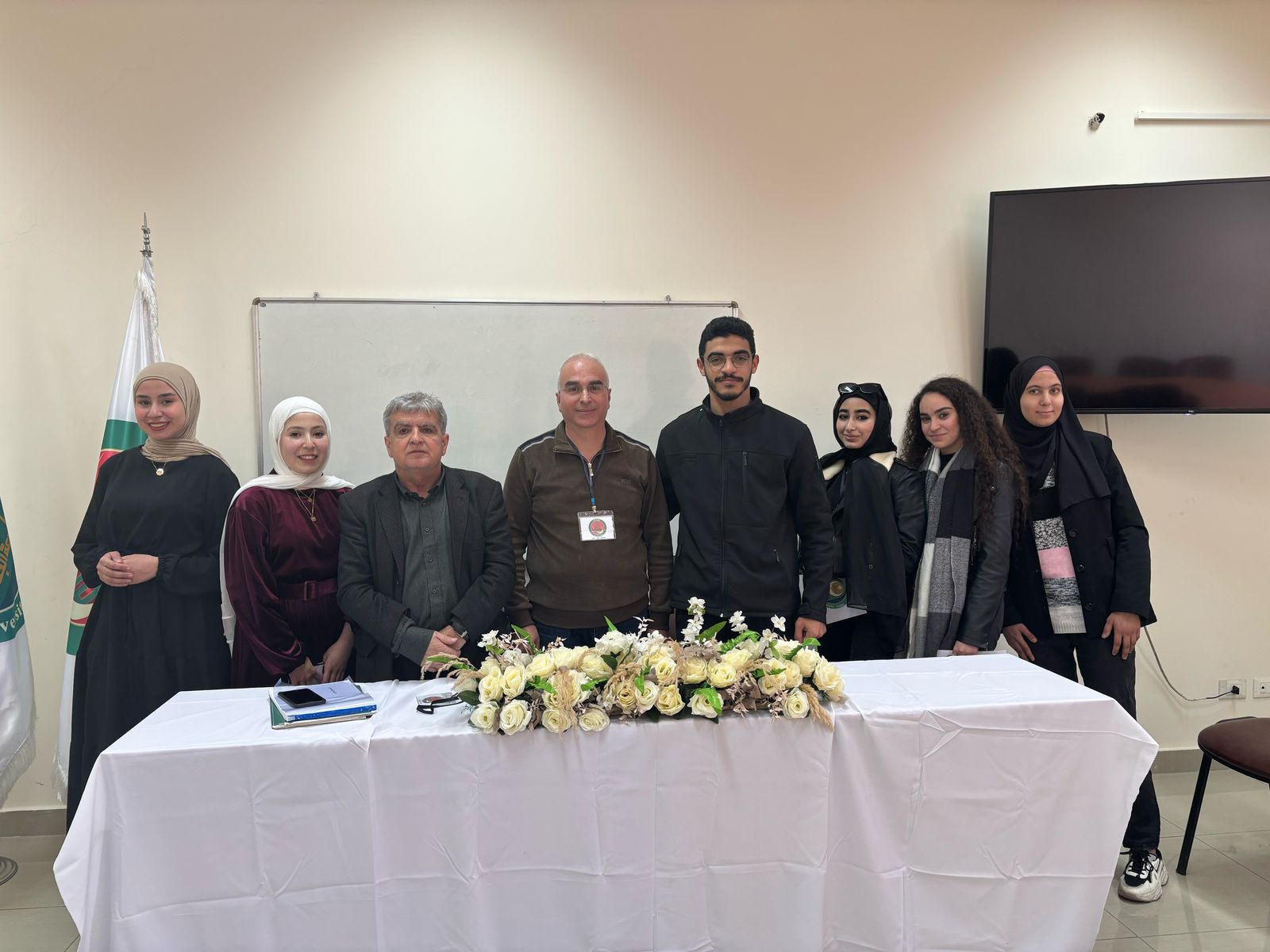 سامر زعيتر ضيف طلاب كلية الإعلام في جامعة الجنان – صيدا