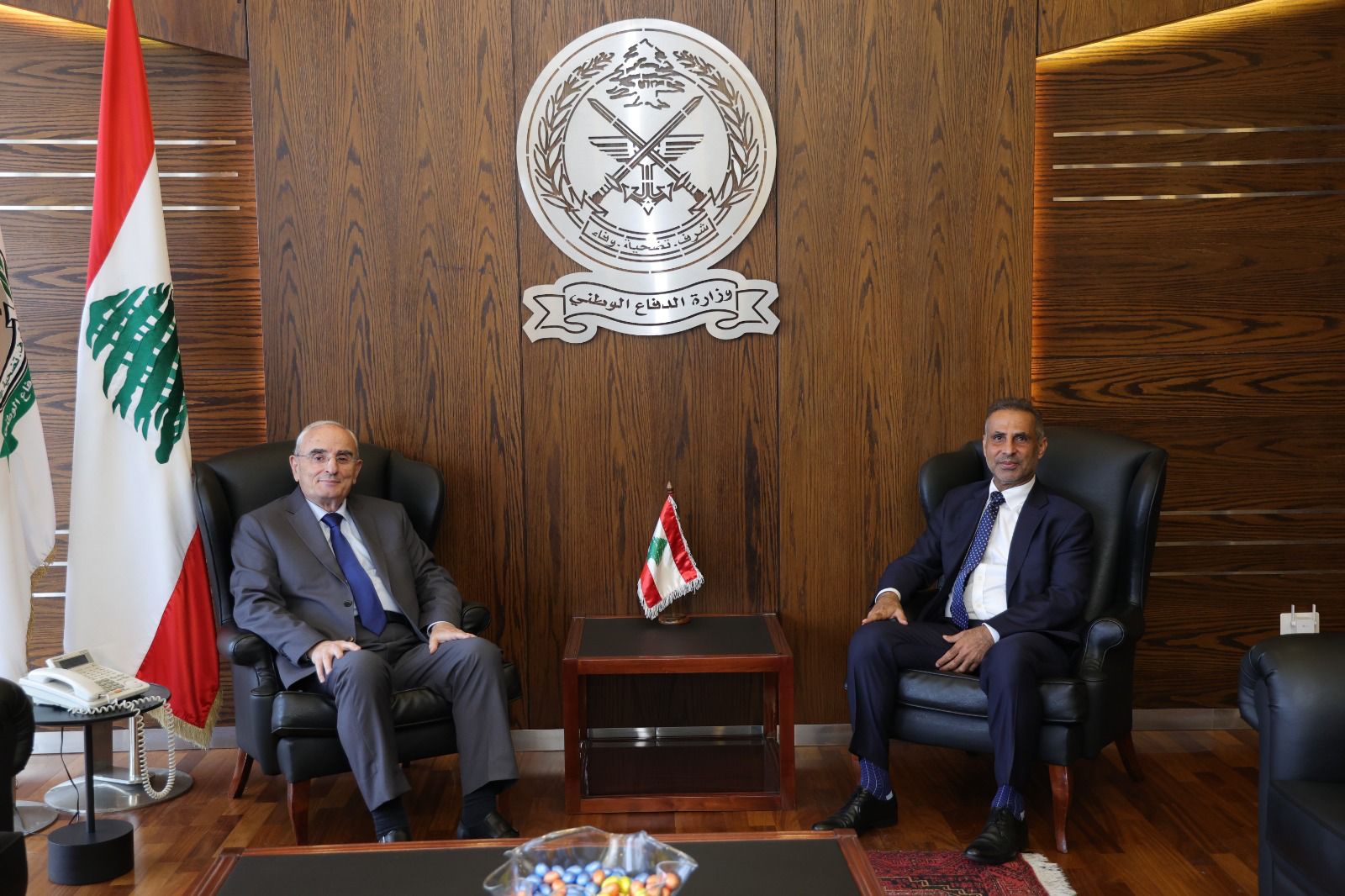 وزير الدفاع الوطني استقبل سفراء ووفدًا أميركيًا وبحث معهم دعم الجيش اللبناني وتطبيق القرار 1701