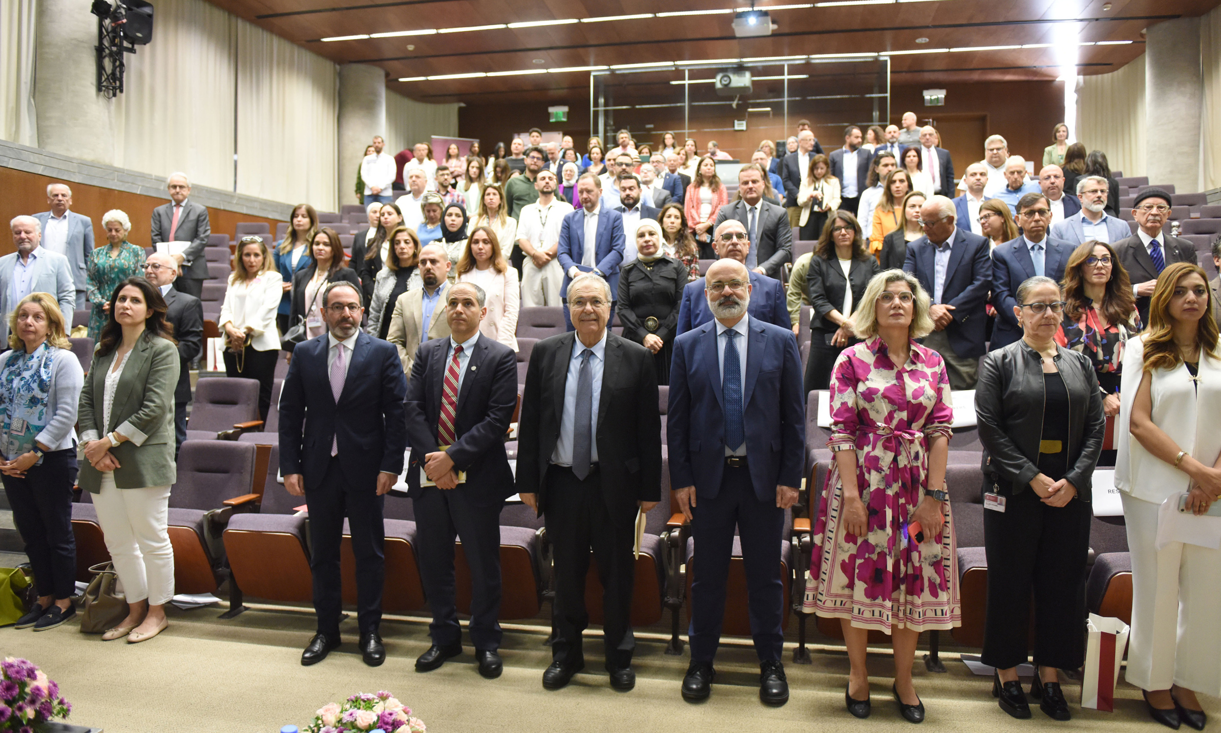 مؤتمر في الجامعة الأميركية في بيروت يستكشف سُبُلَ استعادة الثقة المالية بلبنان (خبر صحفي – مؤتمر في الجامعة الجديدة في بيروت يستكشف سُبُلَ الثقة المالية بلبنان