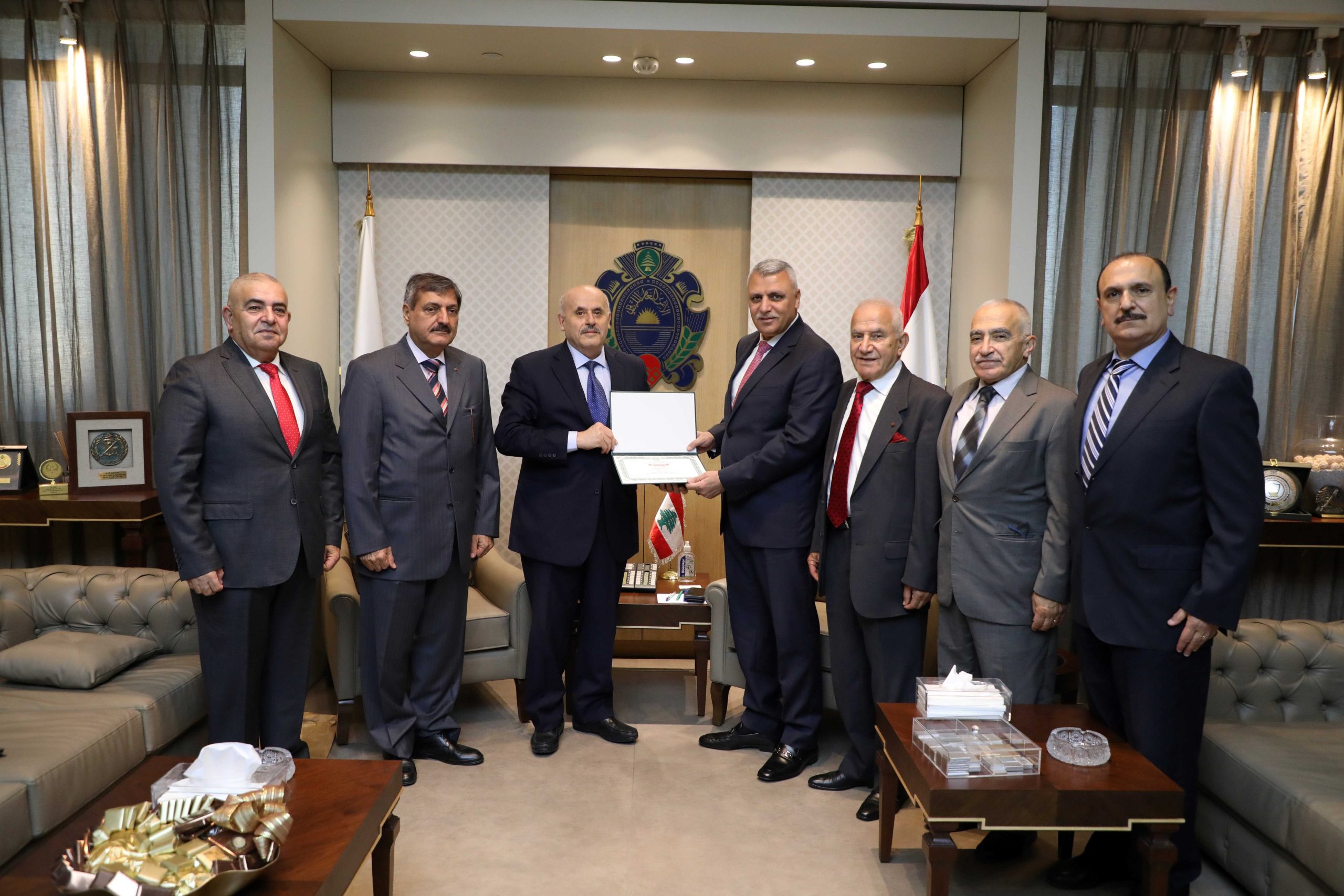 استقبل المدير العام للأمن العام اللواء حسن شقير في مكتبه قائد قوات الأمم المتحدة المؤقتة في لبنان UNIFIL