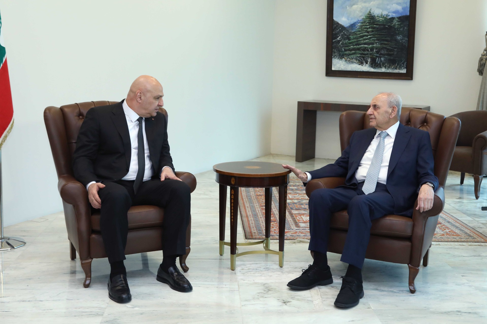 الرئيس عون عرض مع الرئيس بري في اجتماع “ممتا ز” الأوضاع العامة الرئيس عون عرض مع الرئيس بري في اجتماع “ممتا ز” الأوضاع العامة