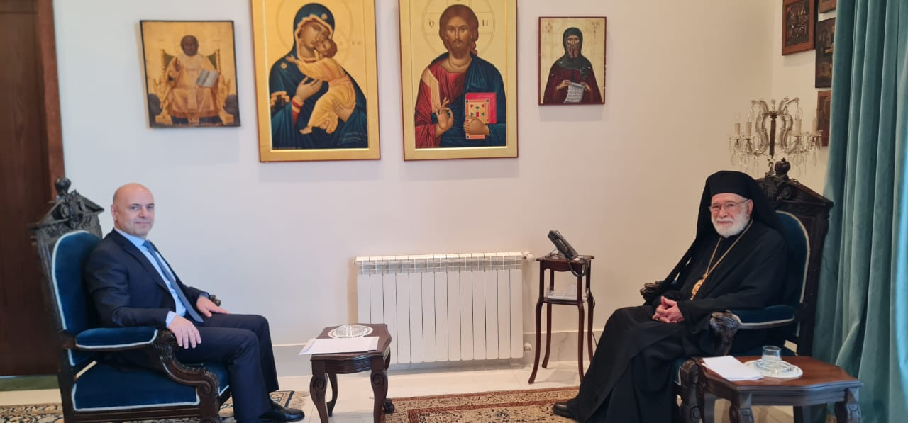 حاصباني بعد لقاء عودة: التطاول على هذا الصرح الوطني او ساكنه مرفوض ويجافي الحقيقة حاصباني بعد لقاء عودة: التطاول على هذا الصرح الوطني او ساكنه مرفوض ويجافي الحقيقة