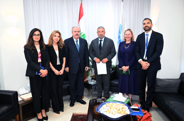 لقاء وزير المالية مع وفد البنك الدولي (لقاء وزير المالية مع البنك الدولي) لقاء وزير المالية مع وفد البنك الدولي (لقاء وزير المالية مع البنك الدولي)