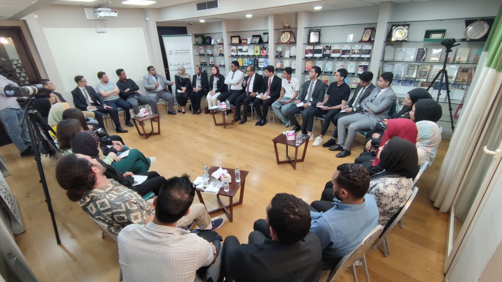 منتدى طابة للشباب ينظم جلسة نقاشية بعنوان “ذاكرة الحياة”
