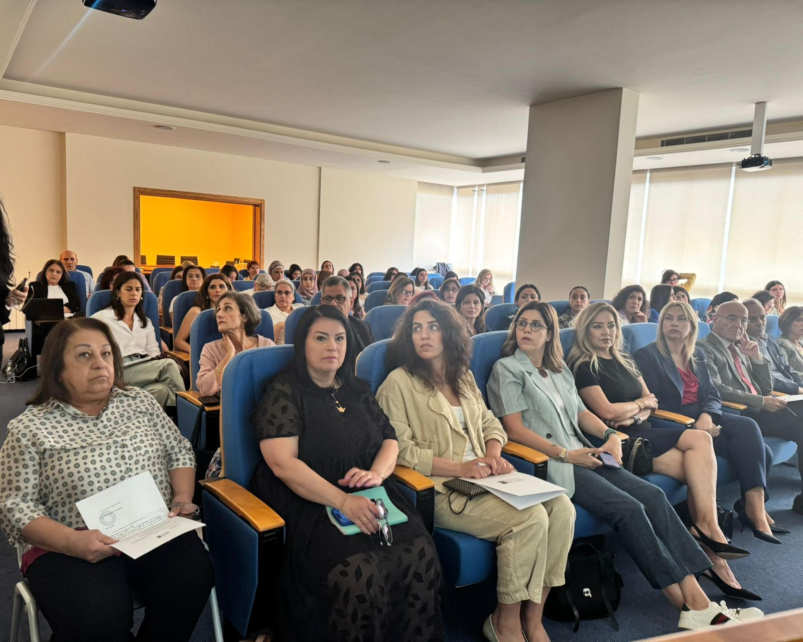 الهيئة الوطنية لشؤون المرأة اللبنانية تعقد ورشة عمل لوضع علامات تقييم المؤشر الإقليمي لعام ٢٠٢٤ حول العنف ضد النساء والفتيات في لبنان.
